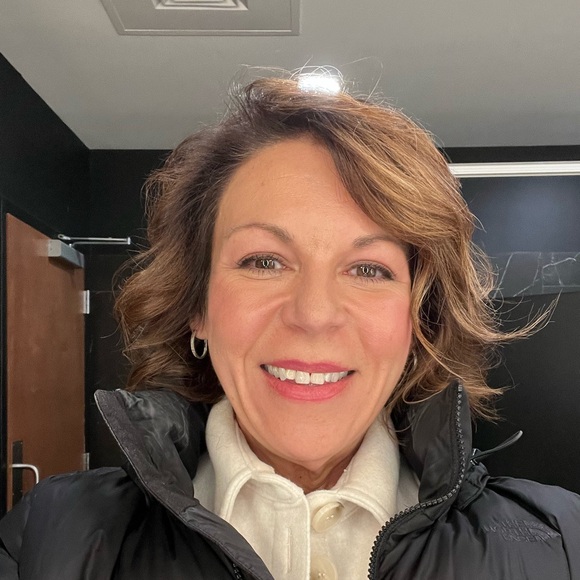 Meet your Posher, Aimee - Picture 1 of 1